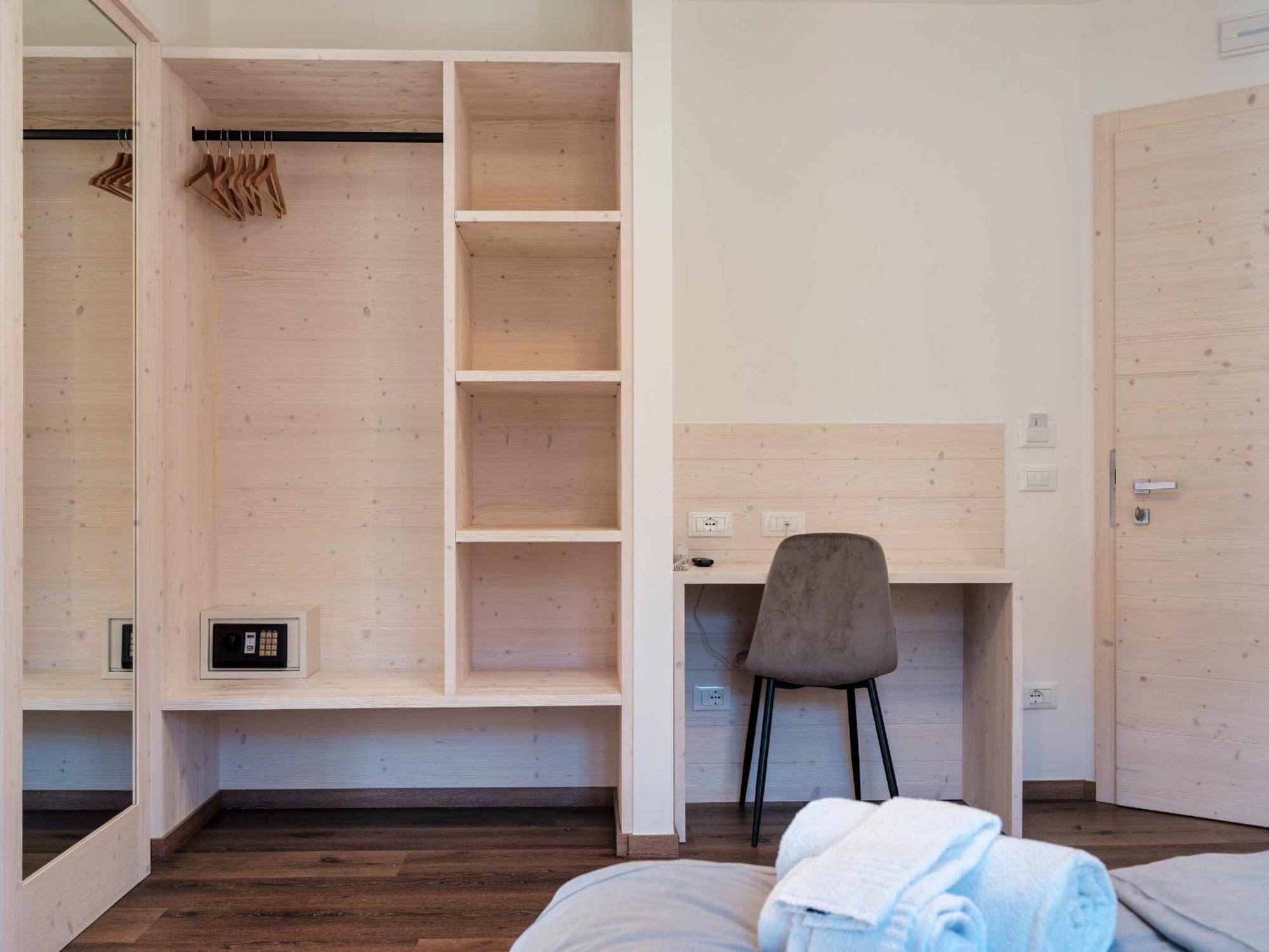 Hotel Garni Alta Valle Vione Habitación foto